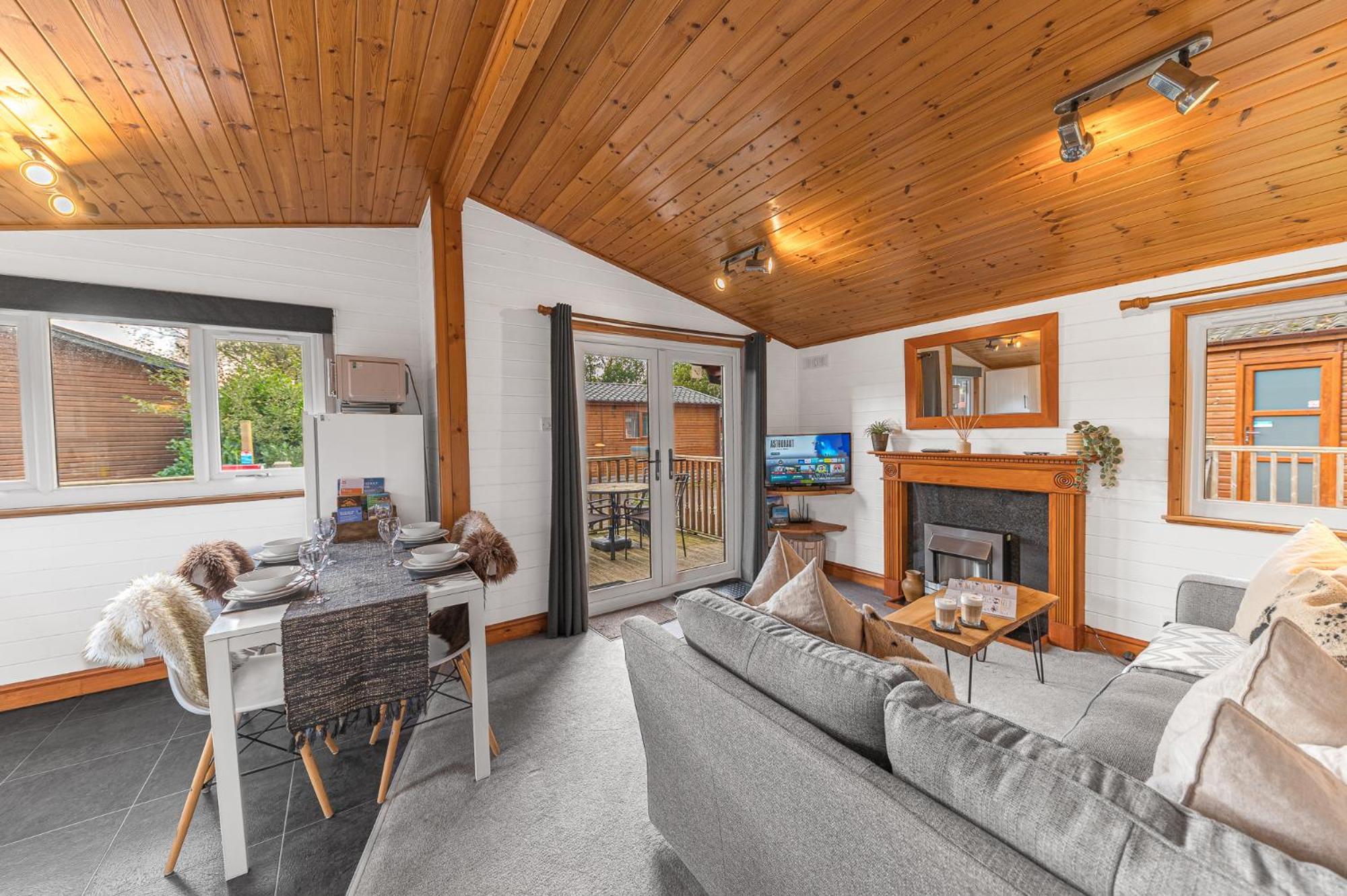 Bowness 45 - 2 Bedroom Lake Windermere Lodge Dış mekan fotoğraf